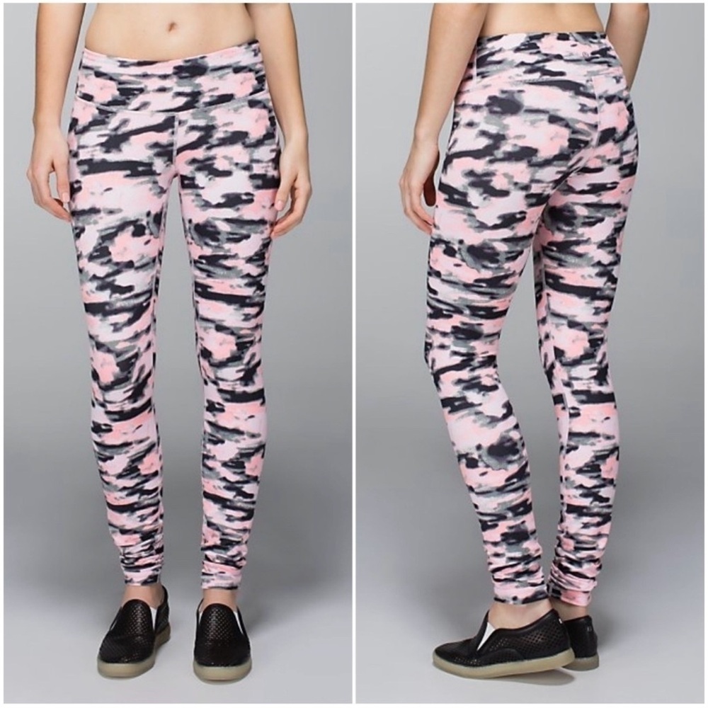Lululemon Athletica Pink and Black Patterned Leggings